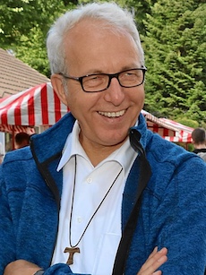 August Hüsing, Pfarrverwalter