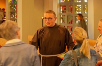 Julian Kendziora tritt in den Orden der Kapuziner ein