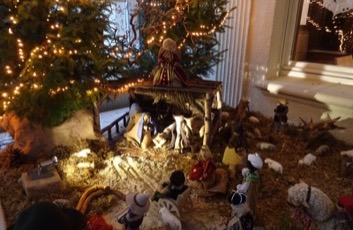 Weihnachtssingen in der Villa Keller mit Pfarrer Franke